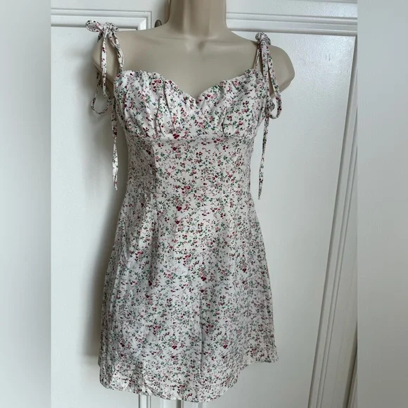 SHEIN | Dresses | Shein Red Floral Print Casual Mini Dress Size Xs2 |  Poshmark